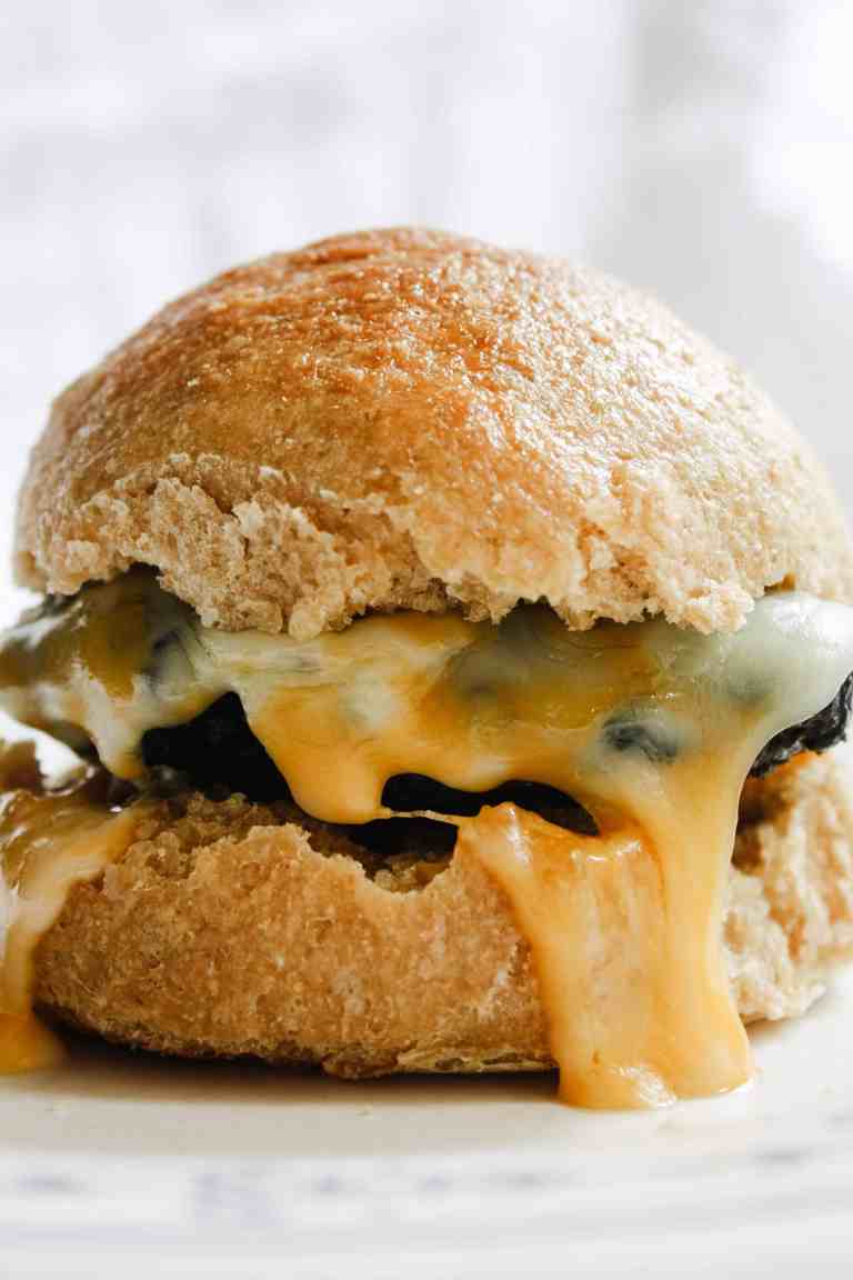 fresh milled flour hamburger buns