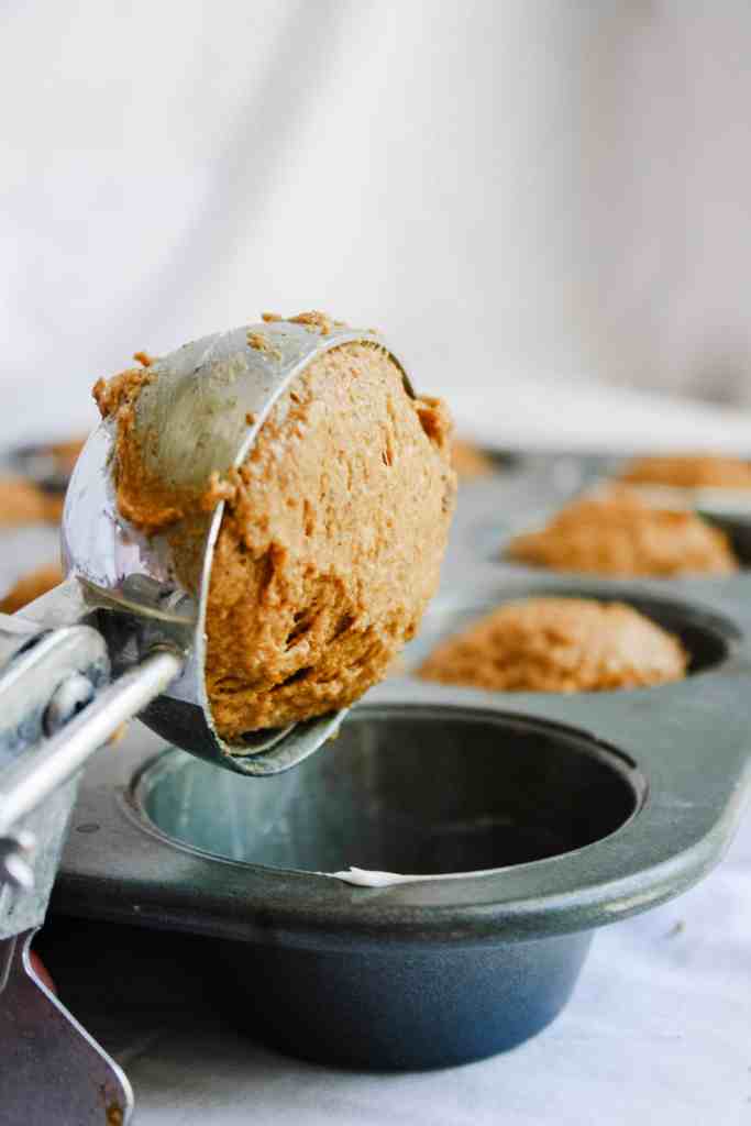 scoop spelt pumpkin muffin