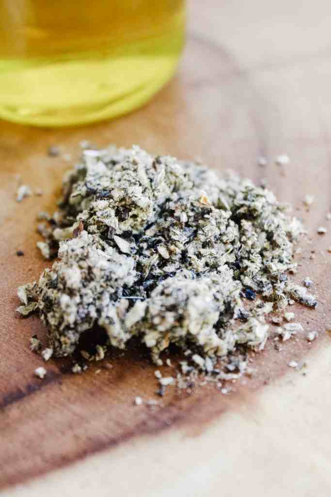 garlic mullein ear oil mullein